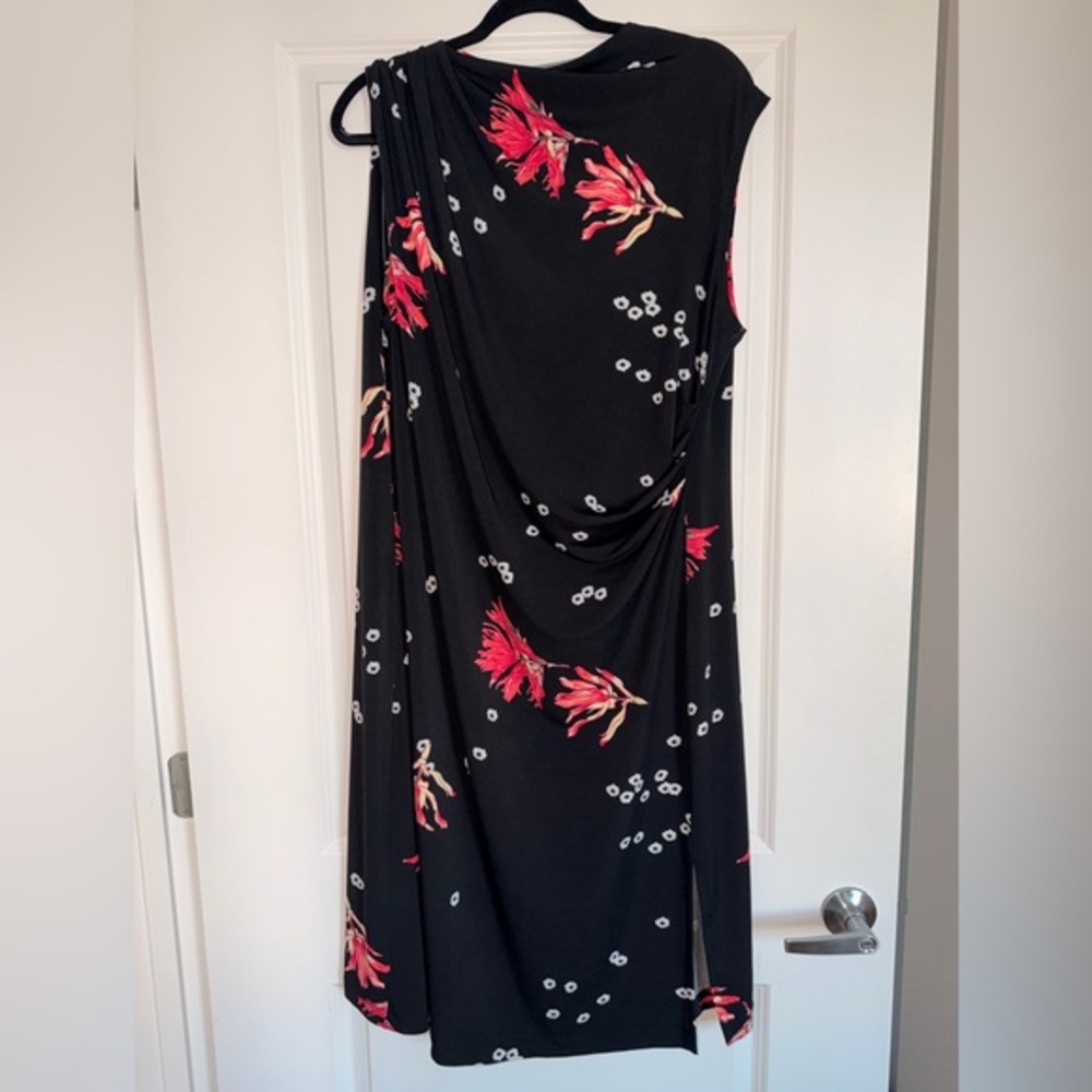 Clara Sun Woo Elegant Black A-Symmetrical Midi Floral Dress